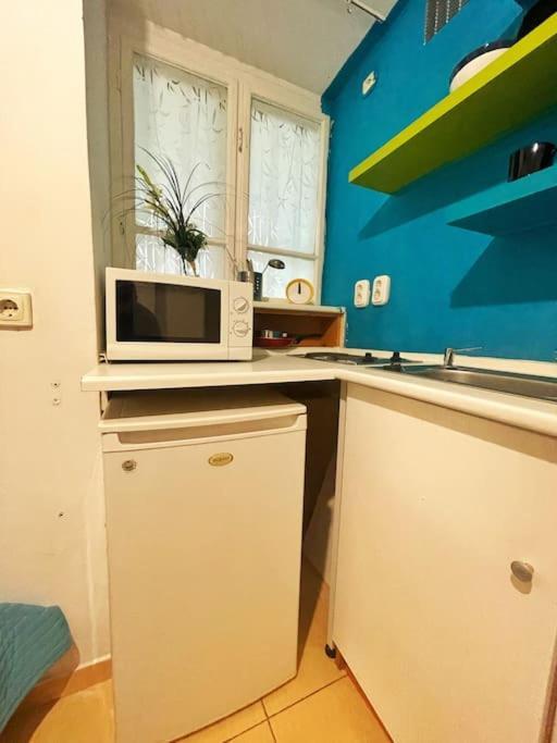 Apartment Budget Flat In The Center